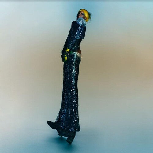 Yves Tumor - Praise A Lord Who Chews But Which Does Not Consume (Or Simply, Hot Between Worlds) CD (Booklet)