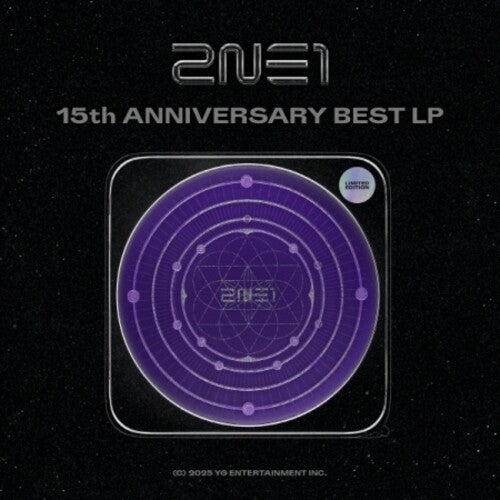 2NE1 - 15th Anniversary Best - incl. Cover Posters, Round Poster Covers Set, Lyrics Poster, Metal Credit Card + 4 Selfie Photocards LP (Asia - Import, Poster, Photo / Photo Card)