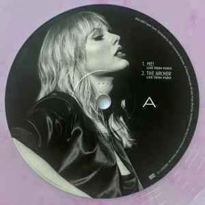 Taylor Swift – Lover (Live From Paris) 2LP (Used Vinyl, Heart Shaped, Pink Marbled & Baby Blue Marbled Vinyl)