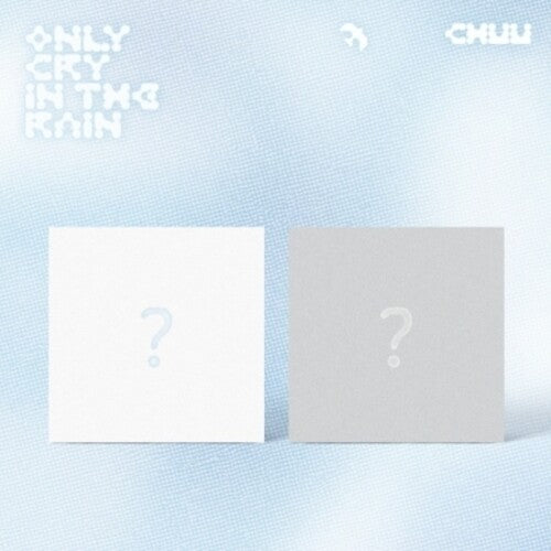 Chuu - Only Cry In The Rain - Random Cover - incl. 72pg Photobook, Photocard, Folded Poster, Letter, Colored Paper, Moodcut Photo + Sticker CD (Asia - Import, Photo Book, Photo / Photo Card, Poster, Sticker)