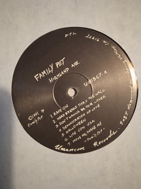 Family Pet (2) : Highland Ave. (LP)